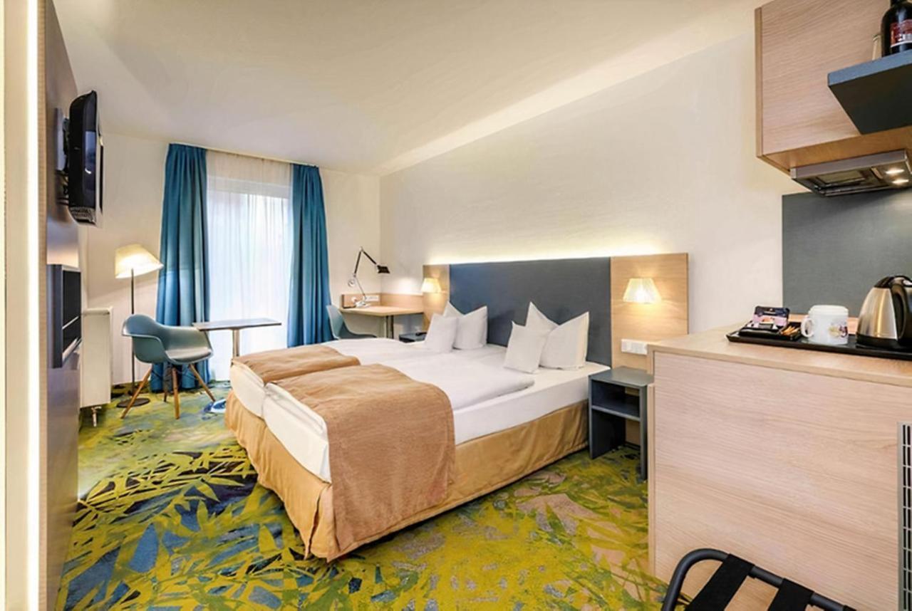 Hotel Plaza 4*